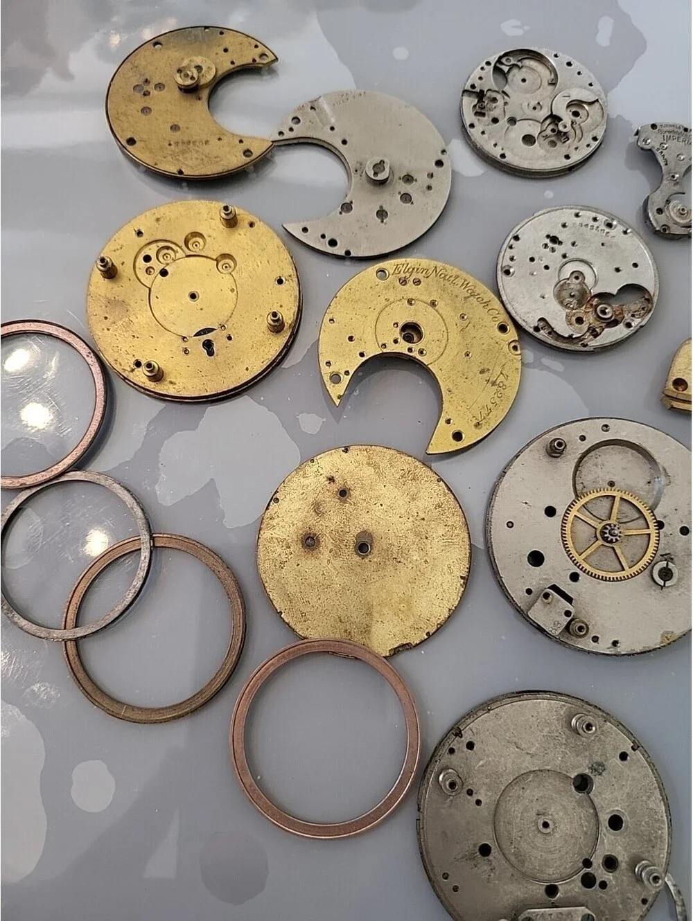 Antique Pocket Watch Assorted Parts K25